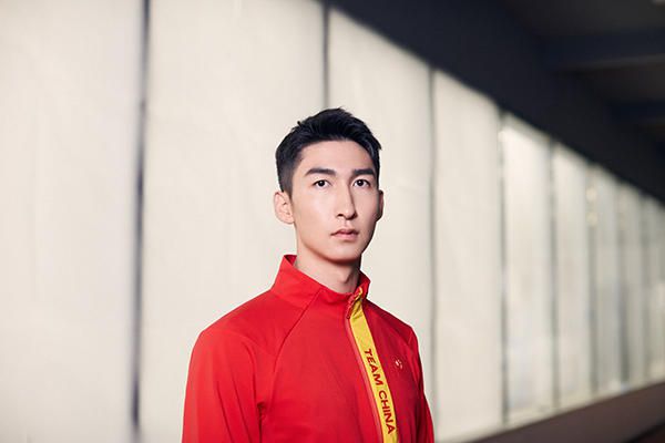 站在苏家的角度上，他觉得妈妈不应该在这个时候参加这样的拍卖会，因为以苏家的大局为重。